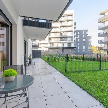 Sky Home- -manufaktura, Bezplatny Parking, Klimatyzacja, Dostep Na Kod