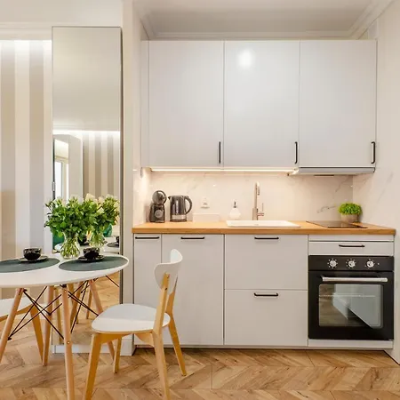 Appartamento Sky Home- -manufaktura, Bezplatny Parking, Klimatyzacja, Dostep Na Kod *