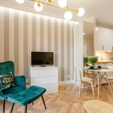 Sky Home- -manufaktura, Bezplatny Parking, Klimatyzacja, Dostep Na Kod * Łódź